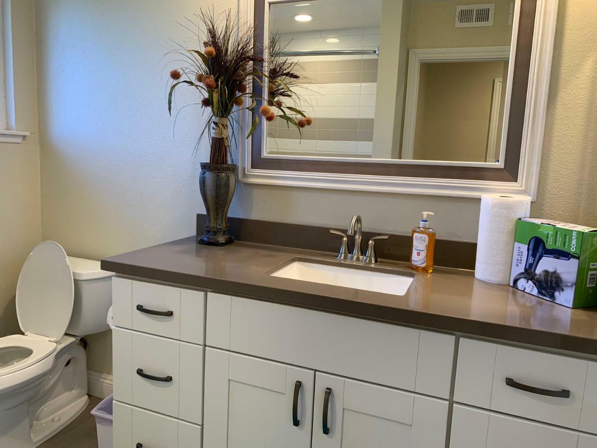 Lovely Room In Private House Near Disneyland أنهايم المظهر الخارجي الصورة