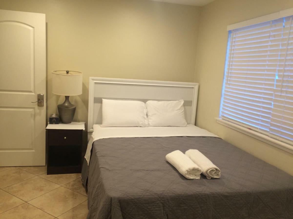 Lovely Room In Private House Near Disneyland أنهايم المظهر الخارجي الصورة
