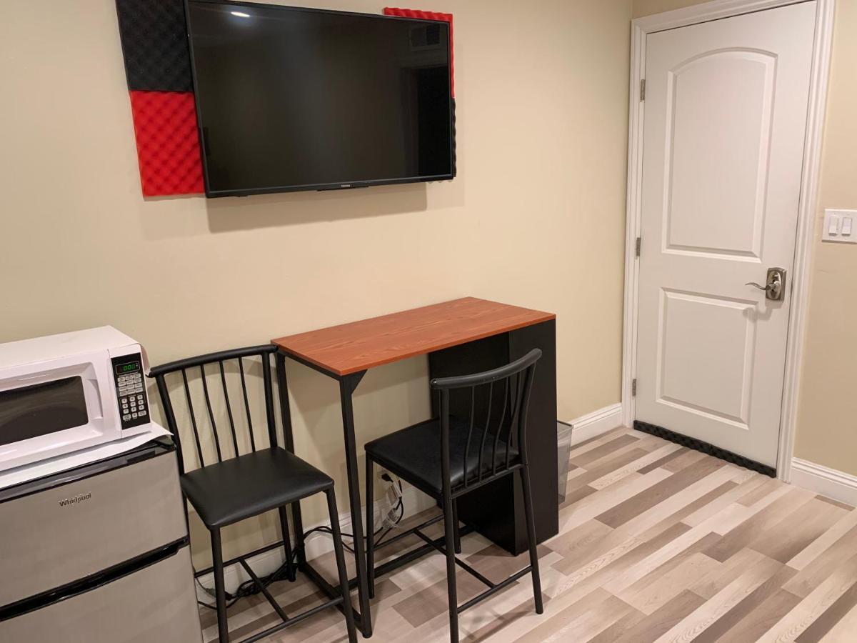 Lovely Room In Private House Near Disneyland أنهايم المظهر الخارجي الصورة